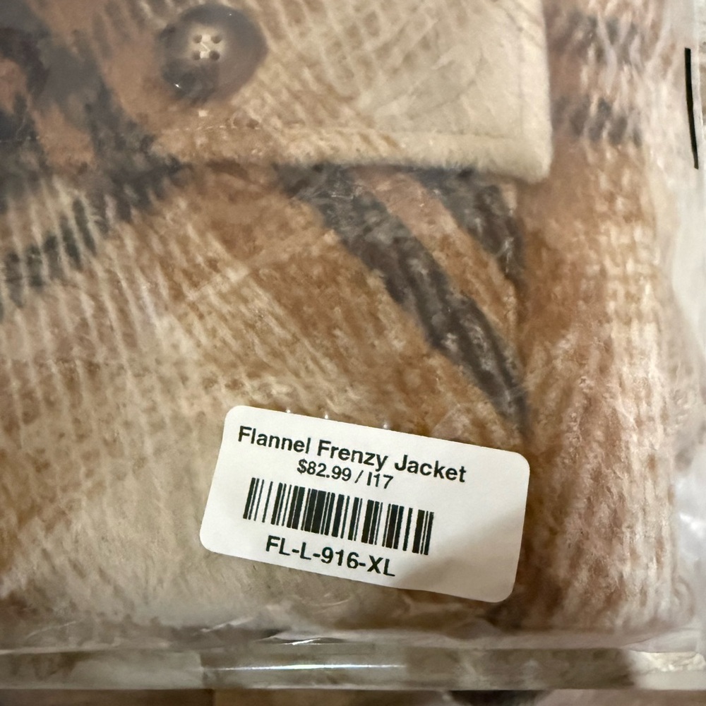 New-Panache Apparel Co-Flannel Jacket - Picture 5 of 6